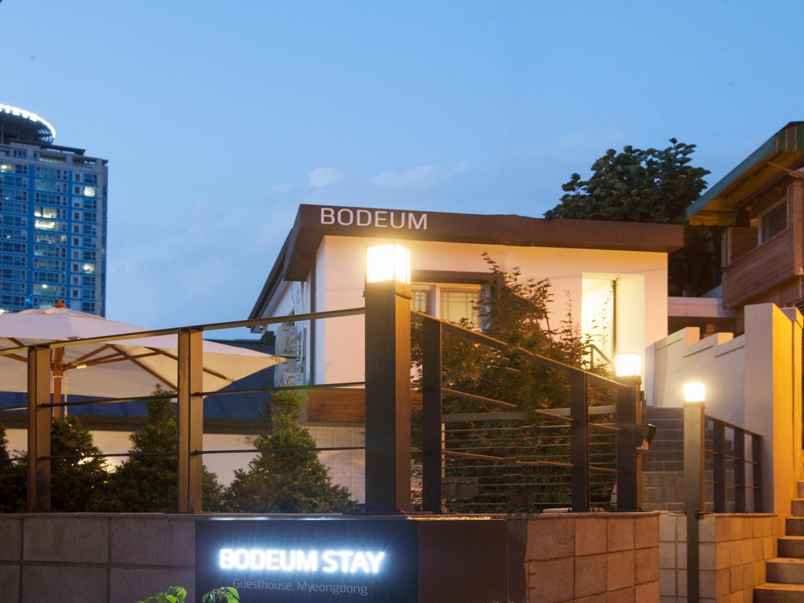 Bodeum Guesthouse Seoul Tower Exteriör bild